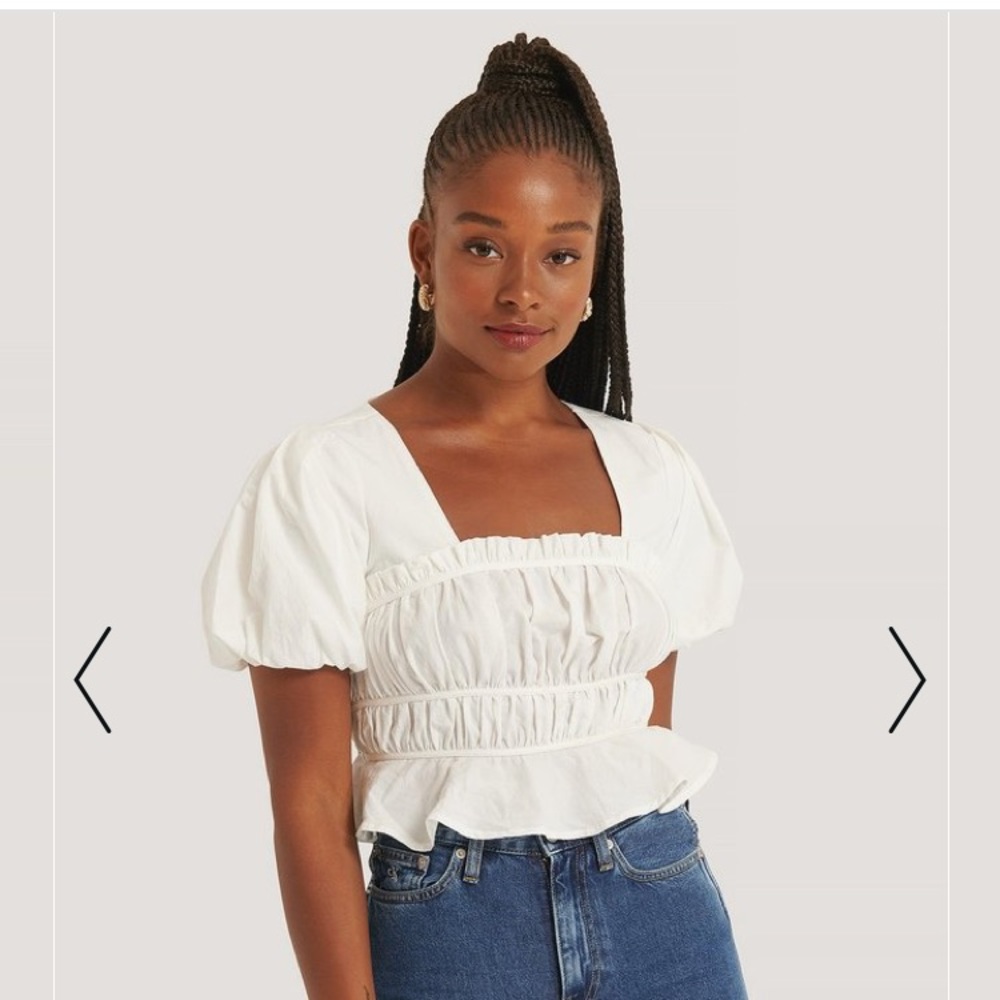 Make an offer! NA-KD puff sleeve gathered blouse